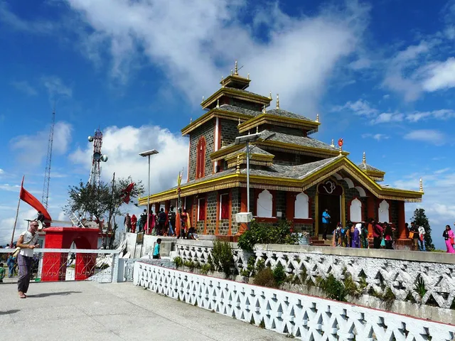Surkanda Devi Temple