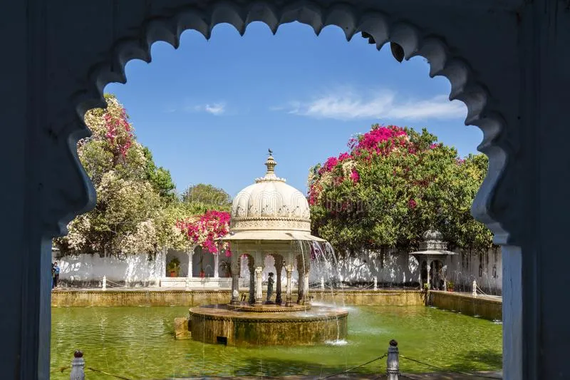 Visit Sahelion Ki Bari, Udaipur