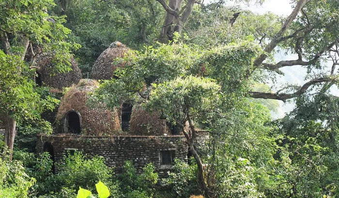 Visit Maharishi Mahesh Yogi Ashram, Rishikesh