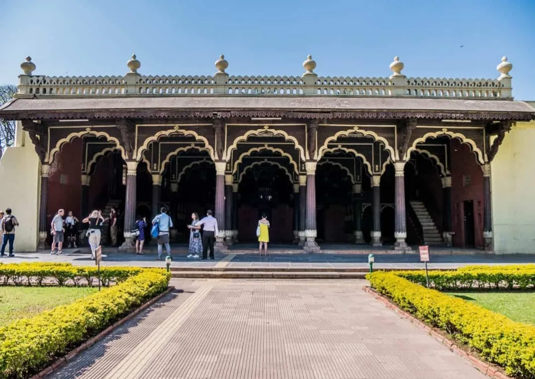 Tipu Sultan Fort and Palace - Bangalore KR Market, Bengaluru