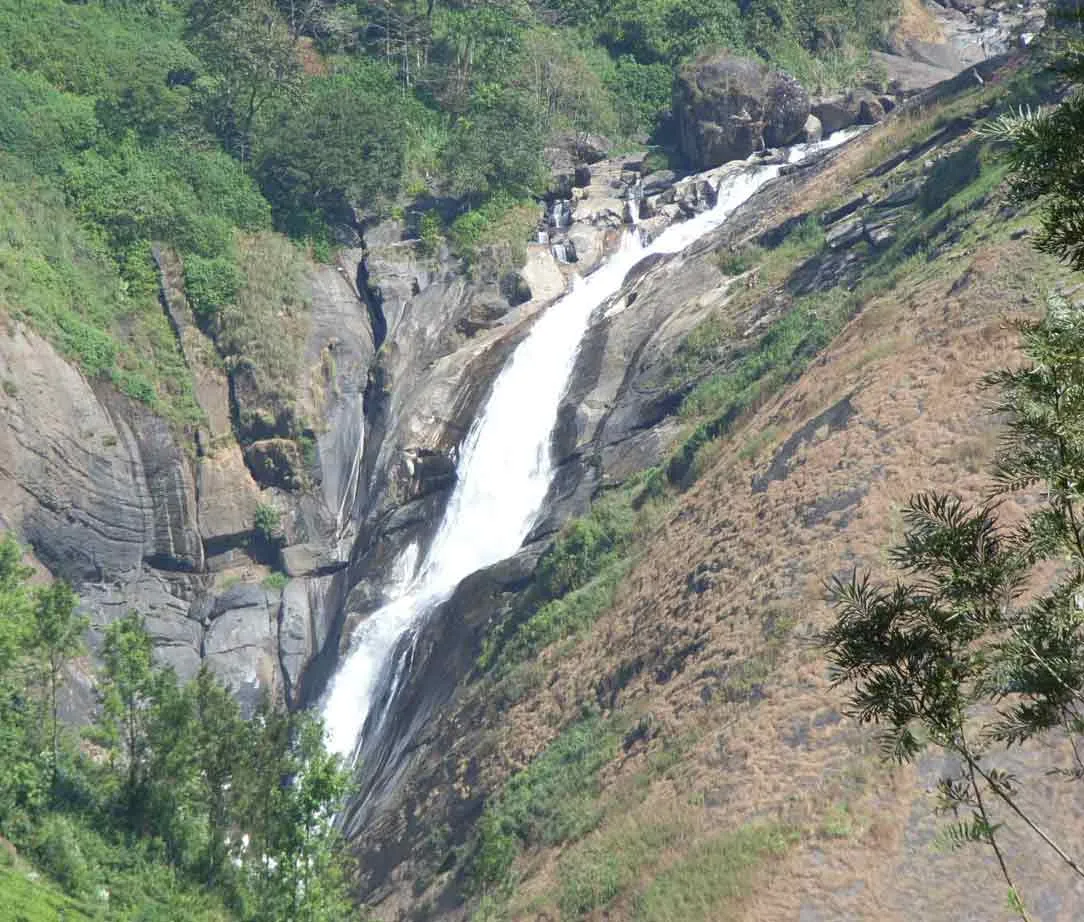 Pallivasal Falls, Munnar