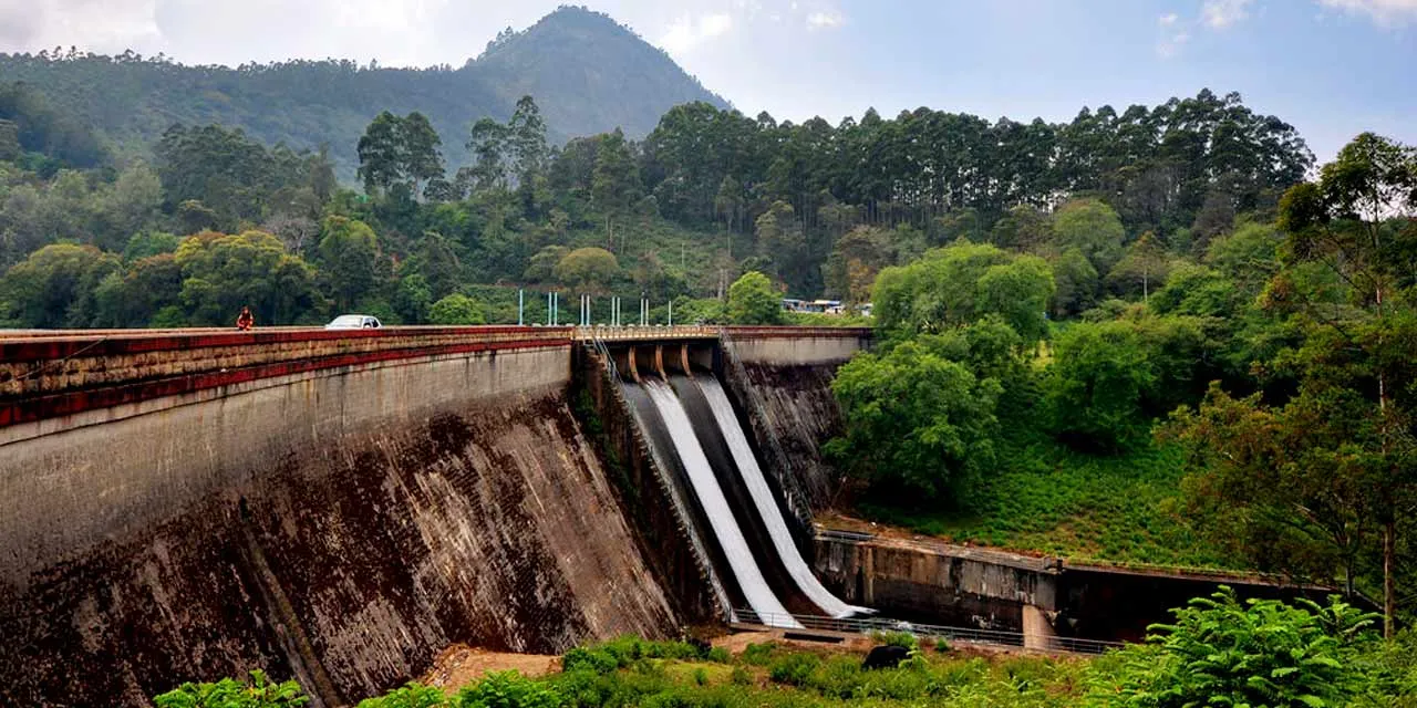 Explore Kundala Dam Lake, Munnar
