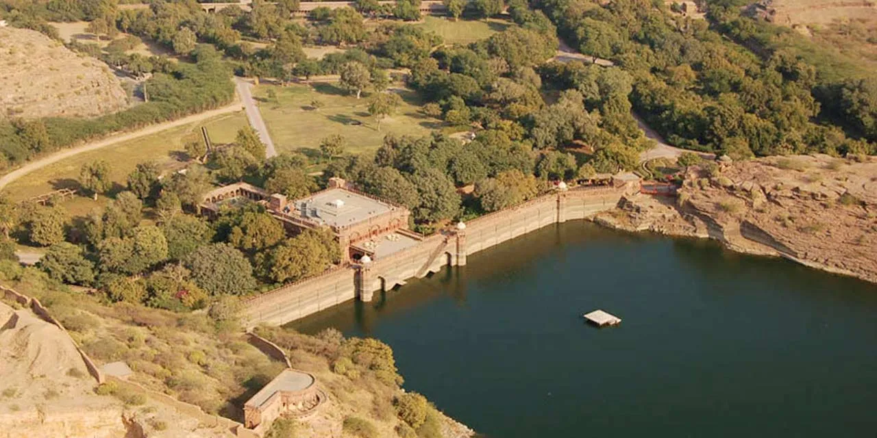 Balsamand Lake and Garden, Jodhpur