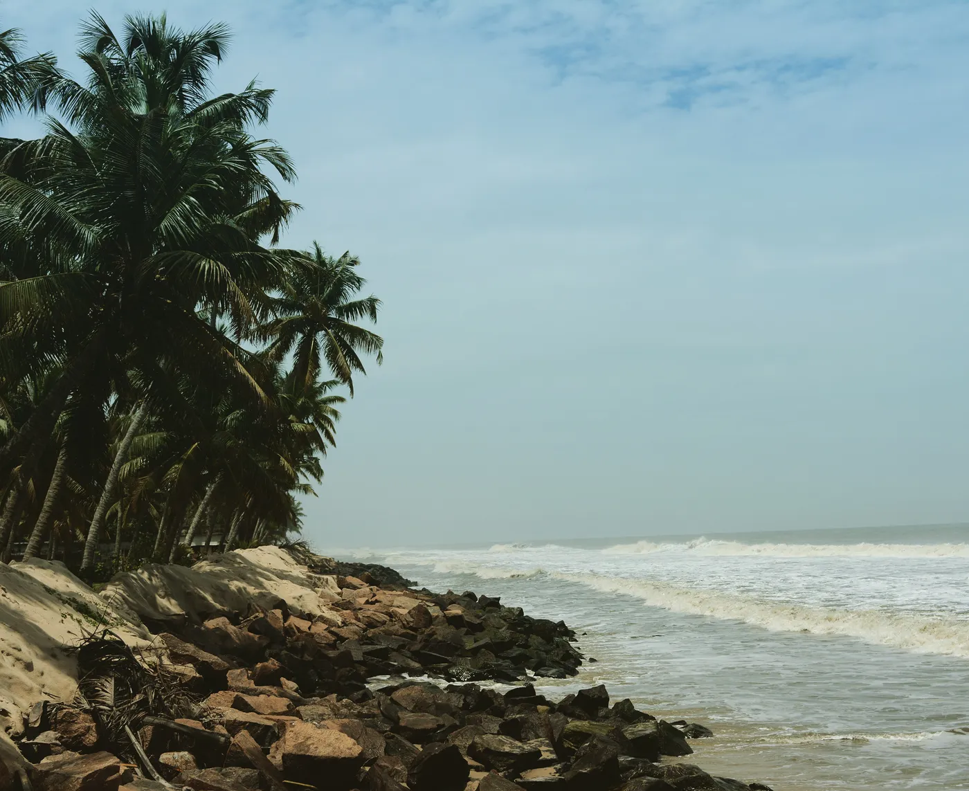 Check out Andhakaranazhi Beach, Alleppey