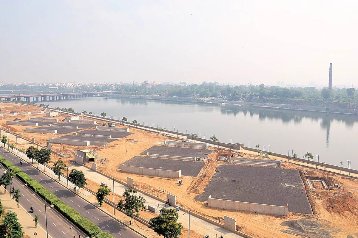 Explore Sabarmati Riverfront, Ahmedabad