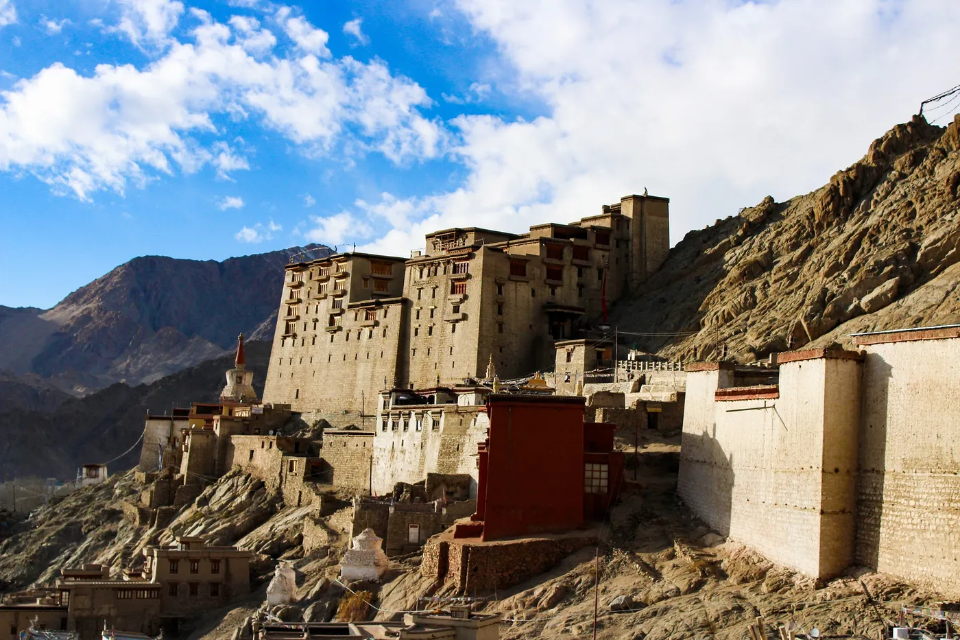 Check out Konigspalast von Shey, Leh