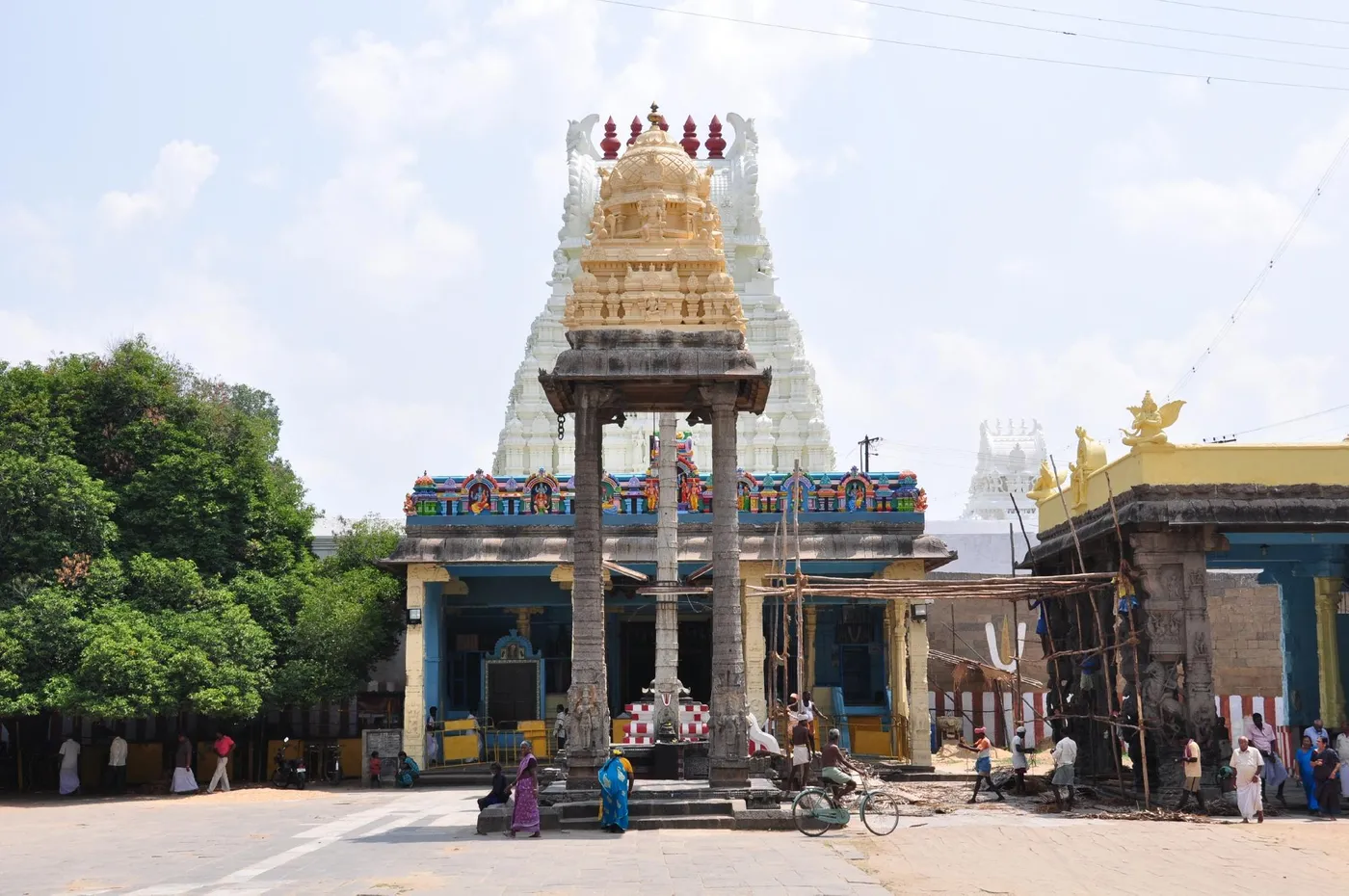 Check out Devarajaswami Temple, Kanchipuram