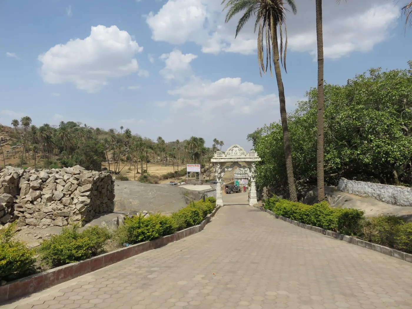Achal Garh Temple, Mount Abu