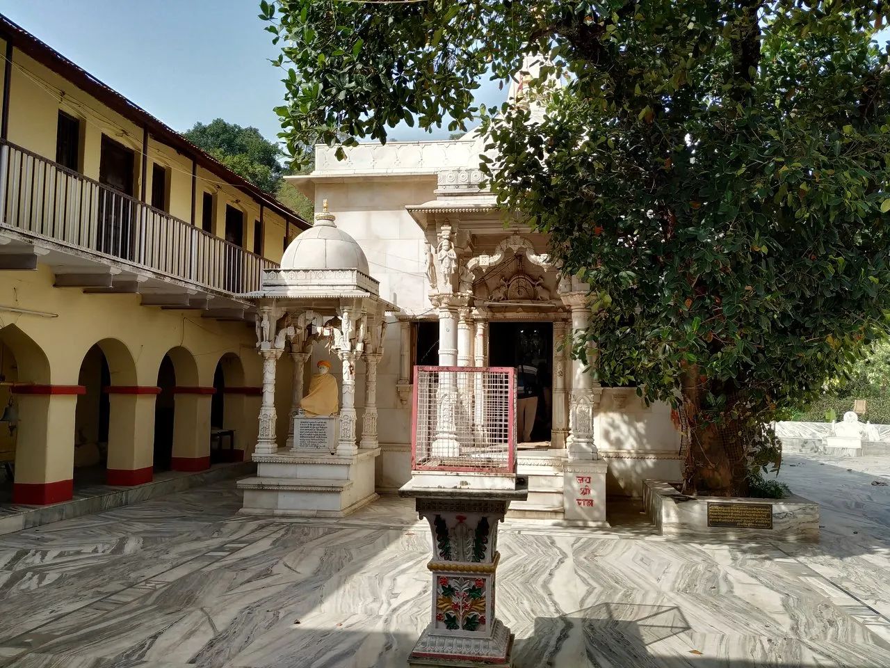 Raghunath Temple, Mount Abu