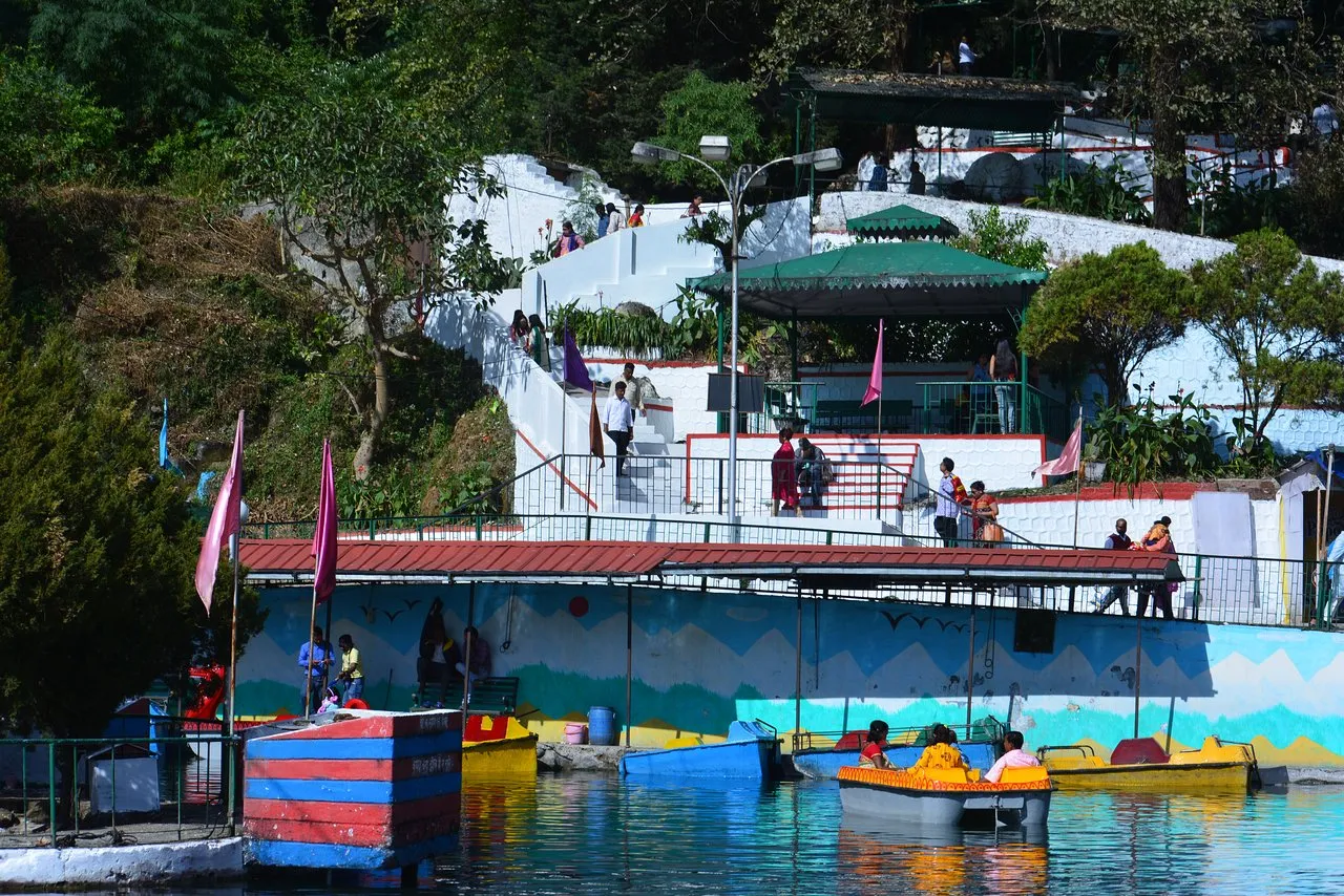Explore Mussoorie Lake, Mussoorie