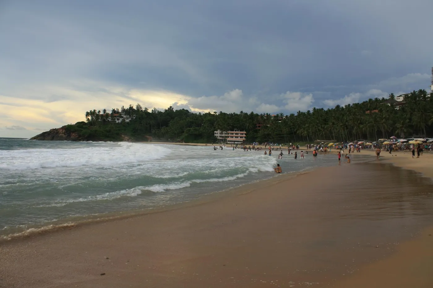 Visit Kumarakom Beach, Kumarakom