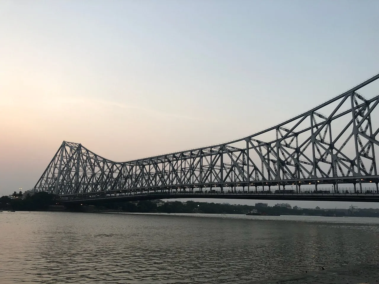 Visit Howrah Bridge, Kolkata