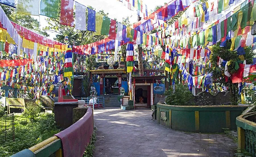 Explore Mahakal Temple, Darjeeling