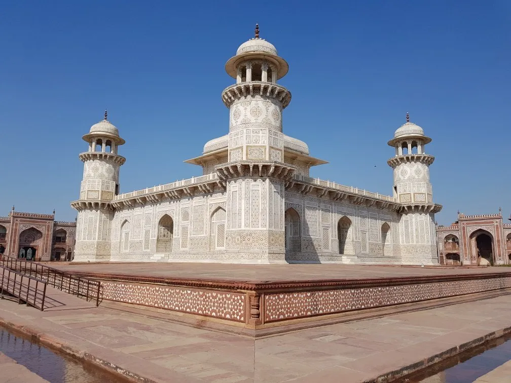 Tomb of Itimad-ud-Daulah, Agra