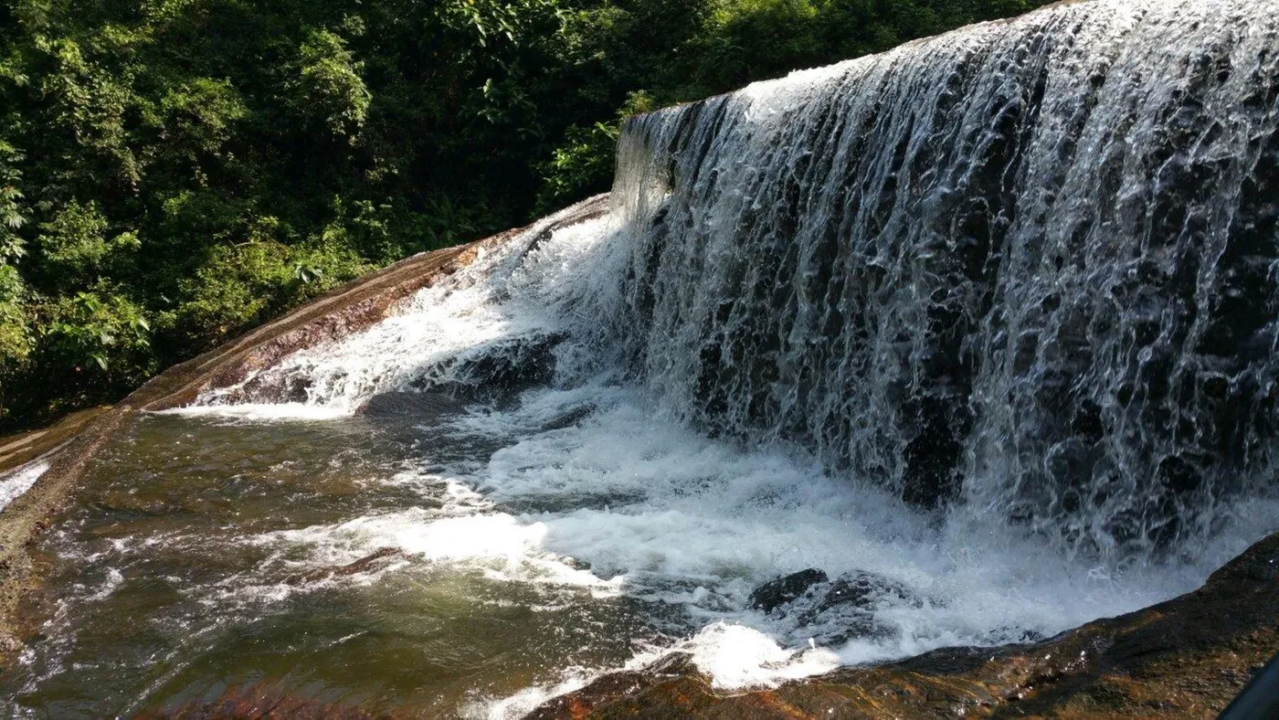 Visit Kovai Kutralam Water Falls, Coimbatore