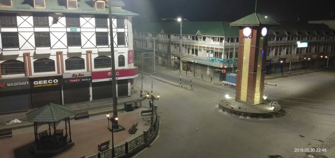 Visit Ghanta Ghar, Srinagar