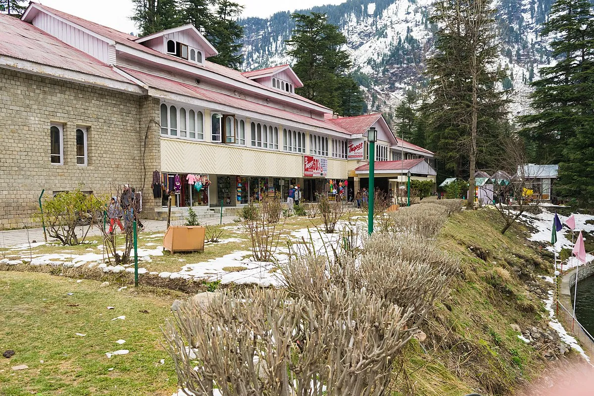 Manali Club House, Manali