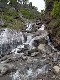 Check out Baror Parsha Waterfall, Manali