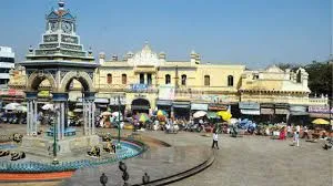 Visit Devaraja Market, Mysore