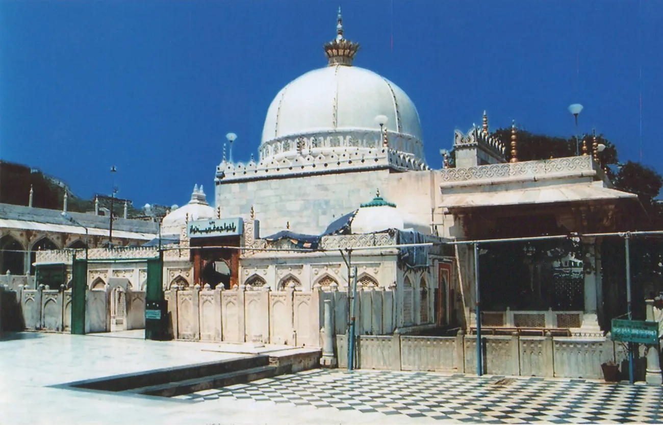 Ajmer Sharif: Sacred Heritage & Spiritual Calm, Ajmer