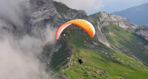 Golden Eagle Paragliding Club Bir Billing, Bir Billing