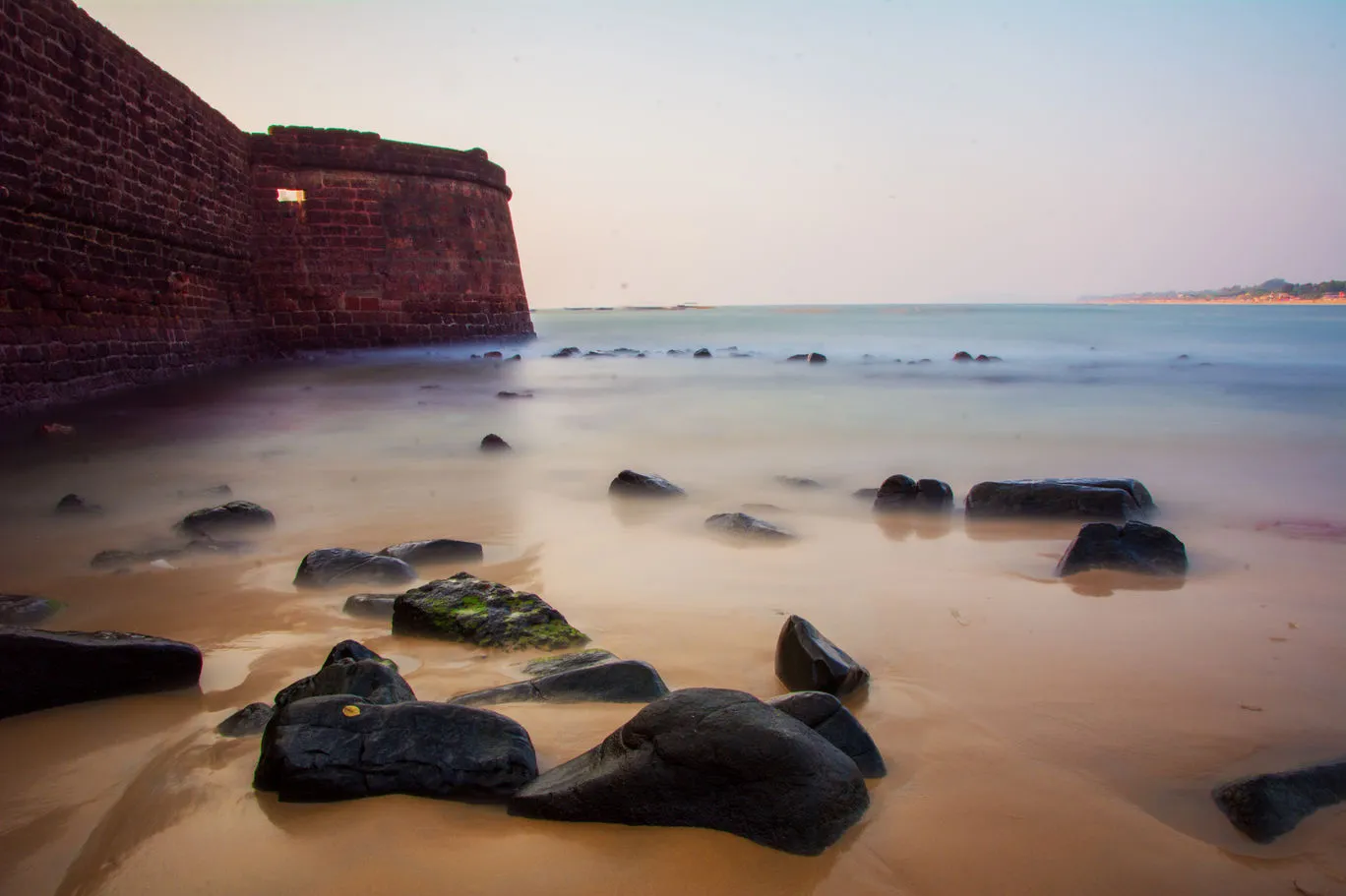 Fort Aguada Beach, North Goa