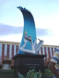 Visit Tsunami Monument, Kanniyakumari