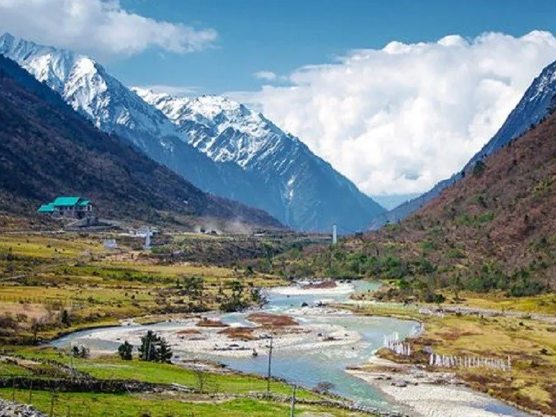 Chopta Valley, Lachen