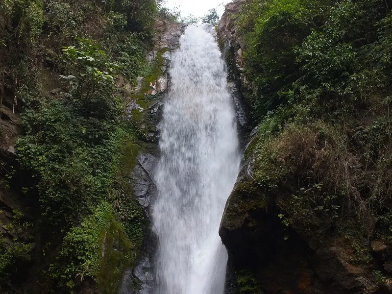 Visit Kanchenjunga Falls, Pelling