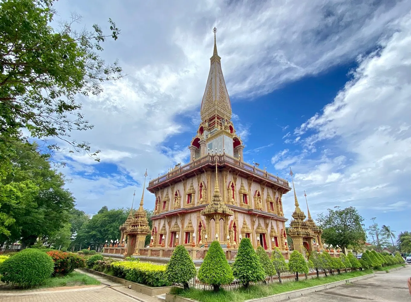 Wat Chaithararam (Wat Chalong), Phuket