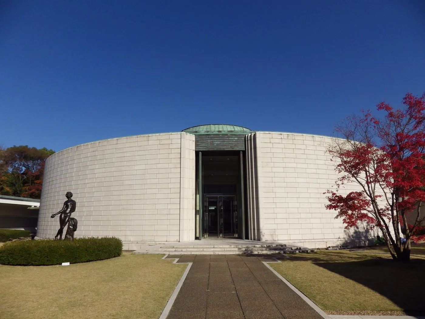 Visit Hiroshima Museum of Art, Hiroshima