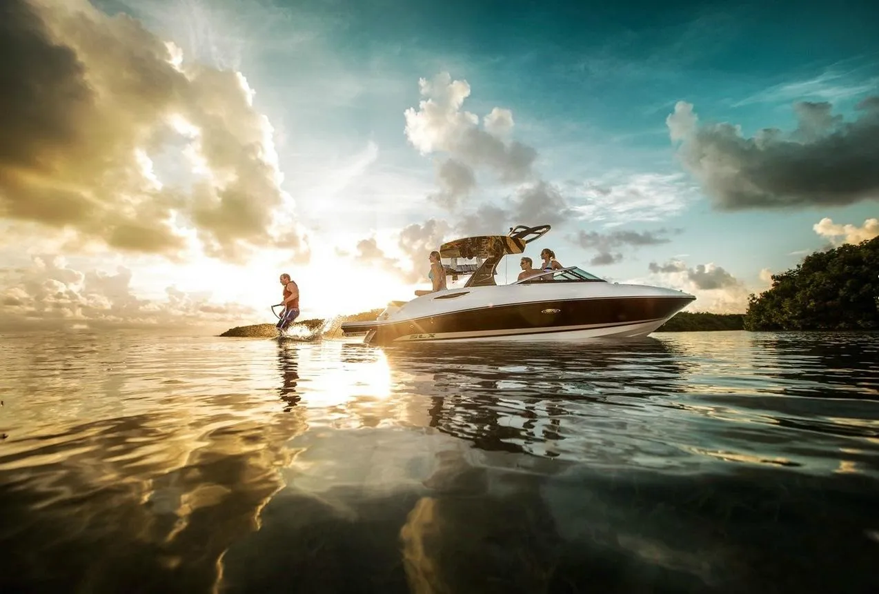 Visit Boat Rentals, Lucerne