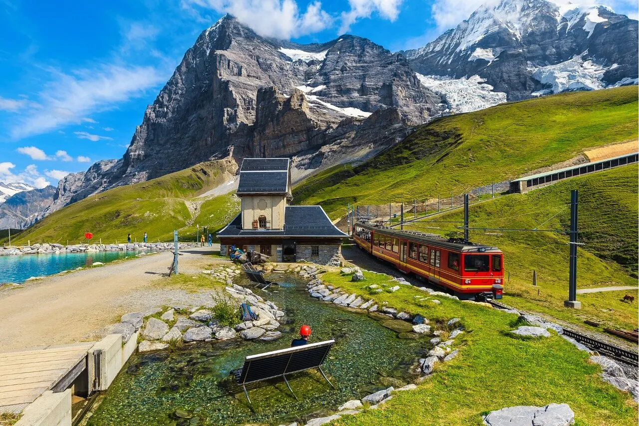 Check out Cultural Tours, Interlaken