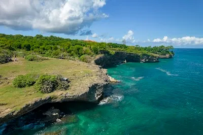 Visit Cliff Jump Tegal Wangi Beach, Kuta