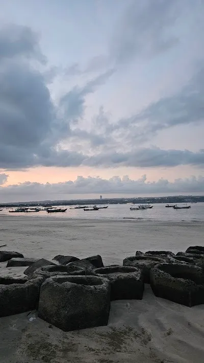 Visit PANTAI KELAN KUTA, Kuta