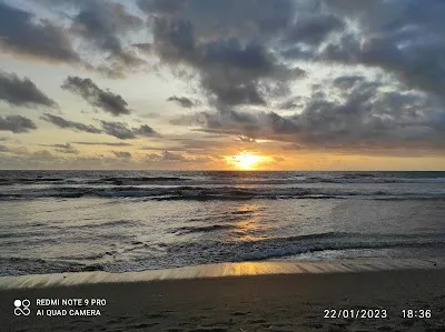 Batu Belig Beach: Scenic Retreat & Sunset Views, Canggu
