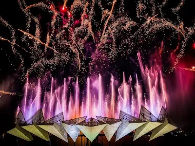 Explore Wings of Time Fireworks Symphony, Singapore