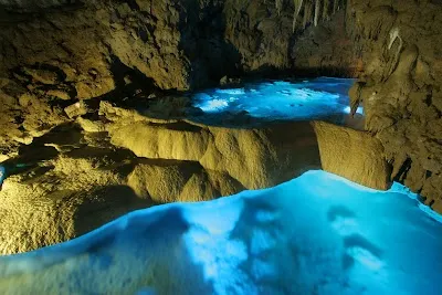 Gyokusendo Cave, Okinawa Island
