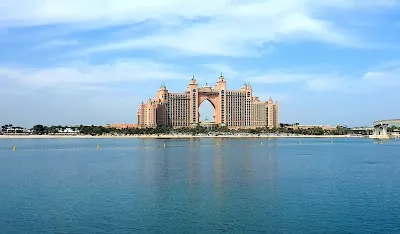 Explore The Pointe Sign, Dubai