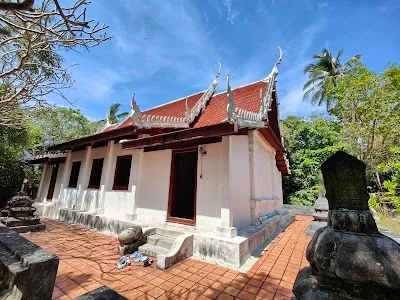 Wat Phu Khao Noi, Koh Phangan