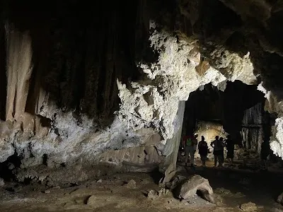 Coral cave, Khao Sok