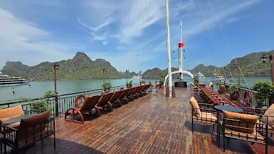 Sena Cruises - Wonder On Lan Ha Bay, Ha Long Bay