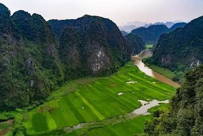 Múa Cave, Ninh Binh