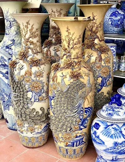 Explore Bat Trang Pottery Village, Hanoi