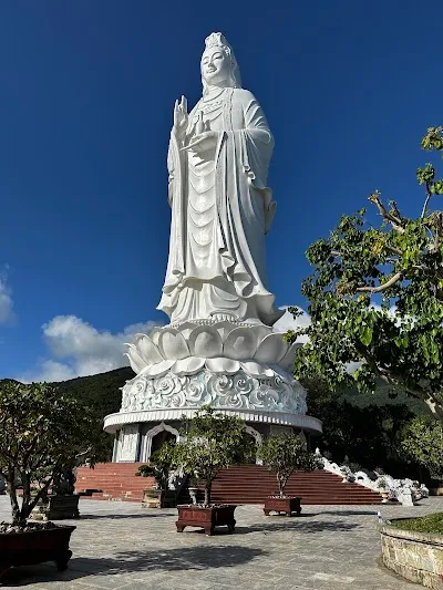 Đà Nẵng: Tranquil Views & Cultural Serenity, Da Nang