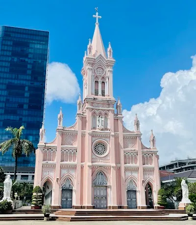 Da Nang: Pink Colonial Cathedral Experience, Da Nang