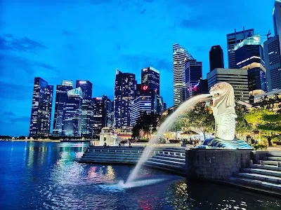 Check out Merlion Park, Singapore