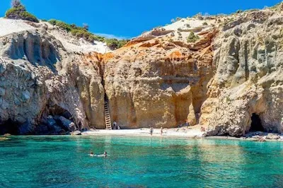 Visit Tsigrado Beach, Milos