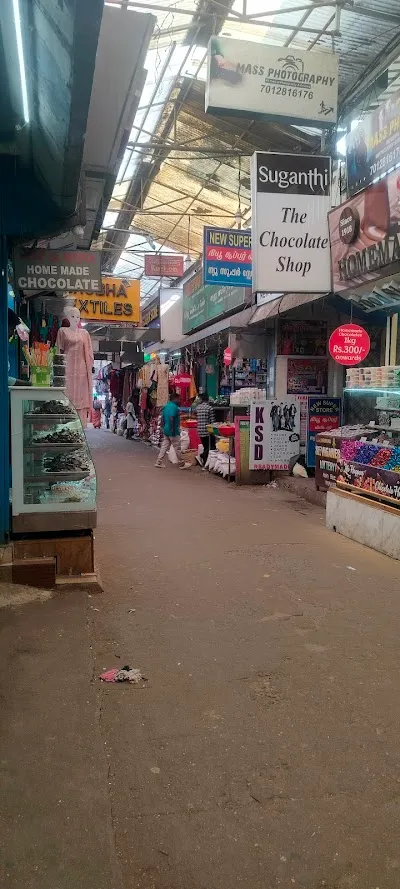 Check out Munnar market, Munnar