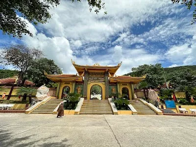 Explore Hộ Quốc Temple, Phu Quoc